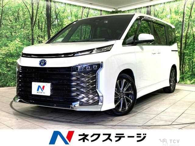 2025 Toyota Voxy