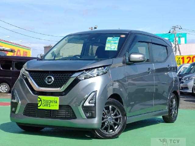 2022 Nissan Nissan Others