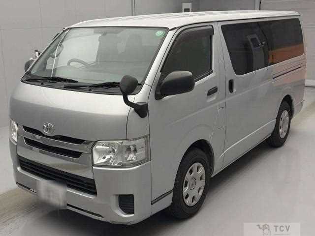 2015 Toyota Regiusace Van