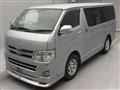 2004 Toyota Hiace Van