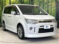 2013 Mitsubishi Delica D5