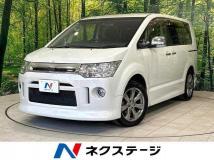2013 Mitsubishi Delica D5