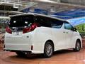 2019 Toyota Alphard Hybrid