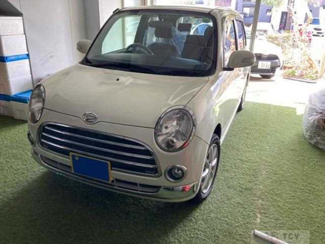 2007 Daihatsu Miragino