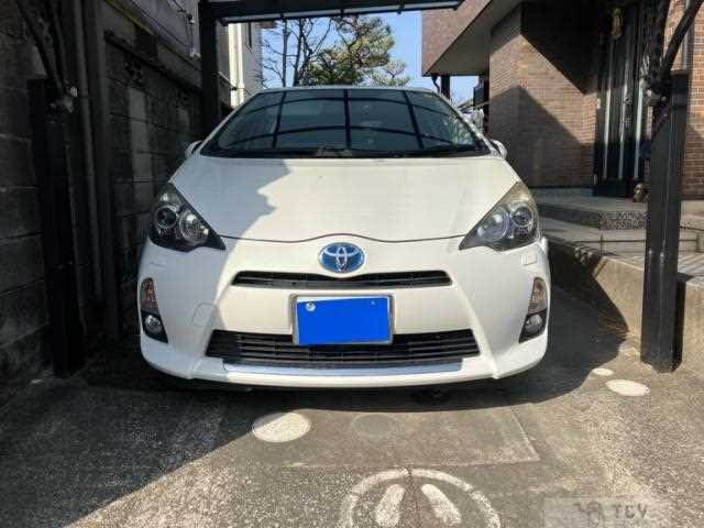 2012 Toyota AQUA