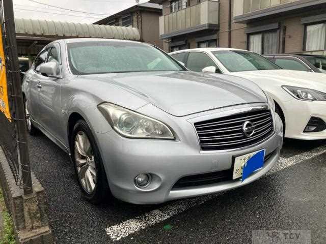 2010 Nissan Fuga