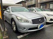 2010 Nissan Fuga