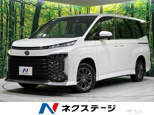 2025 Toyota Voxy