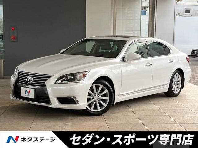 2015 Lexus LS