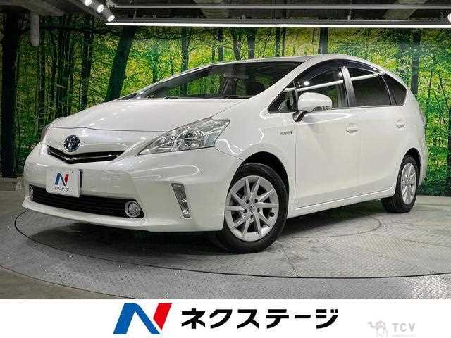 2013 Toyota PRIUS α