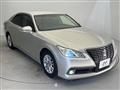 2013 Toyota Crown Hybrid