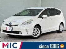 2013 Toyota PRIUS α