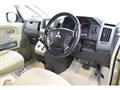 2007 Mitsubishi Delica D5