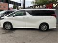 2018 Toyota Alphard Hybrid