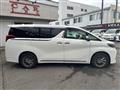 2018 Toyota Alphard G