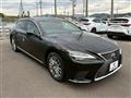 2022 Lexus LS
