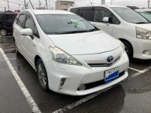 2012 Toyota PRIUS α