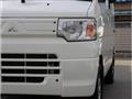 2013 Mitsubishi Minicab Van