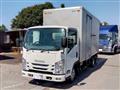 2017 Isuzu Elf Truck