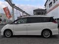 2009 Toyota Estima