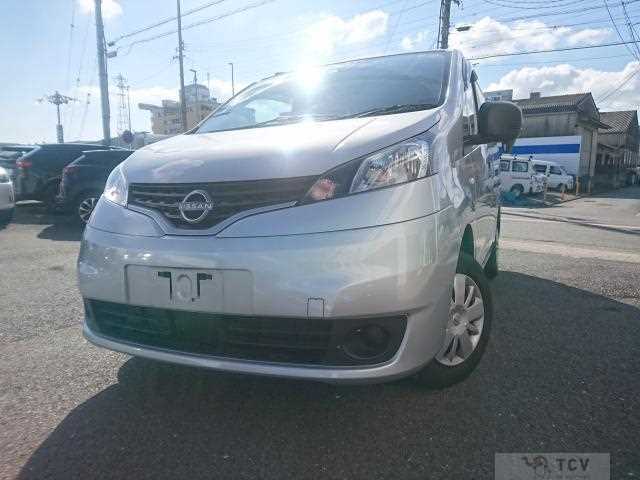 2023 Nissan NV200 VANETTE