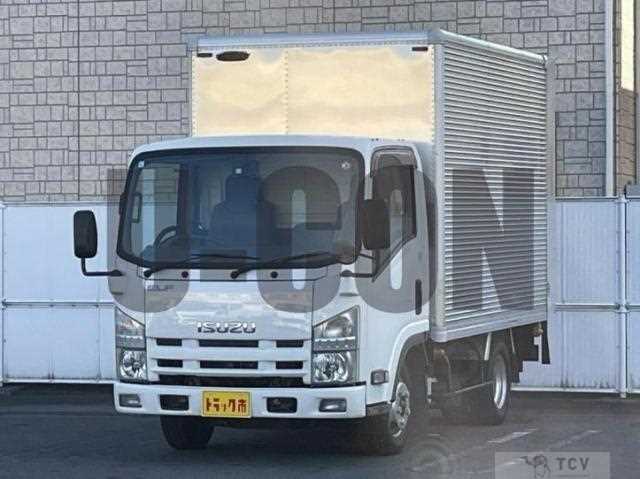 2012 Isuzu Elf Truck