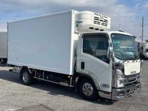 2021 Isuzu Elf Truck