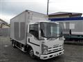 2009 Isuzu Elf Truck