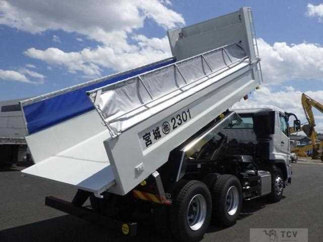 2025 Mitsubishi Fuso Super Great