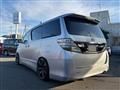 2011 Toyota Vellfire