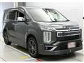 2019 Mitsubishi Delica D5