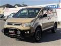 2009 Mitsubishi Delica D5
