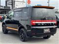 2018 Mitsubishi Delica D5