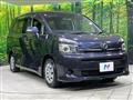 2013 Toyota Voxy