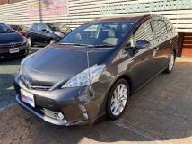 2012 Toyota PRIUS α