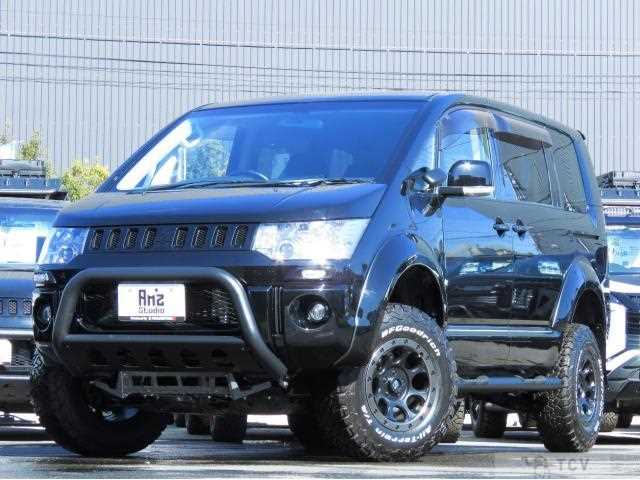 2015 Mitsubishi Delica D5