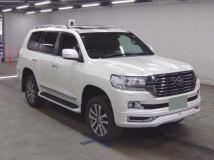 2016 Toyota Land Cruiser