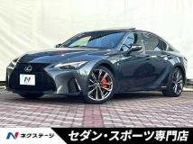2021 Lexus IS