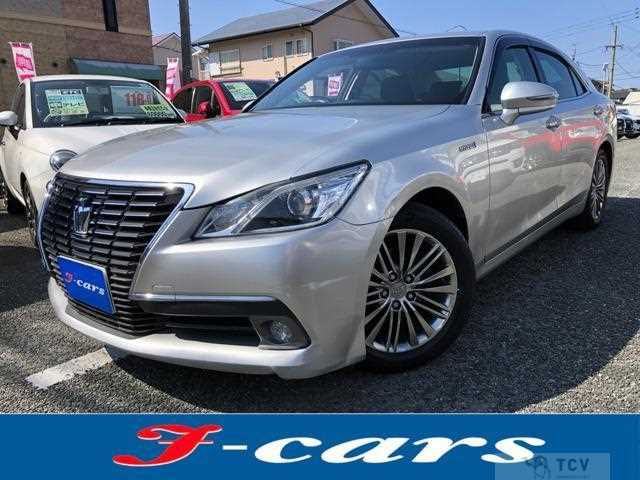 2014 Toyota Crown