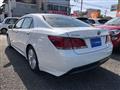 2014 Toyota Crown Hybrid