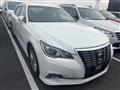 2017 Toyota Crown