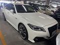 2019 Toyota Crown Hybrid