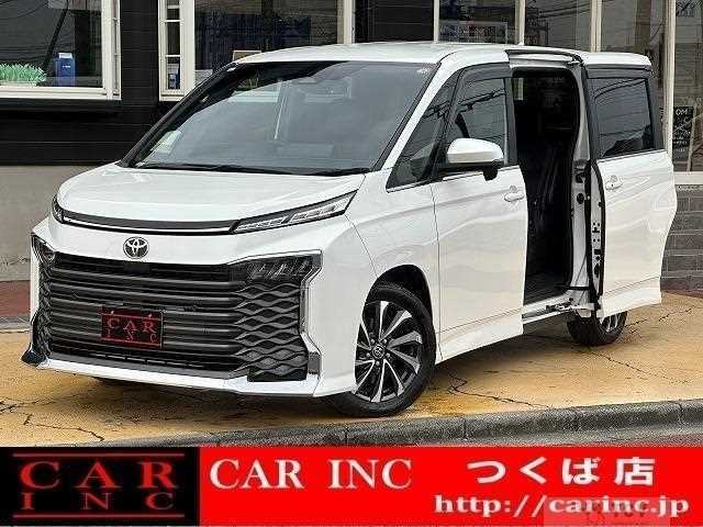 2023 Toyota Voxy