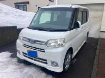 2012 Daihatsu Tanto