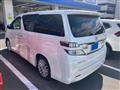 2013 Toyota Vellfire
