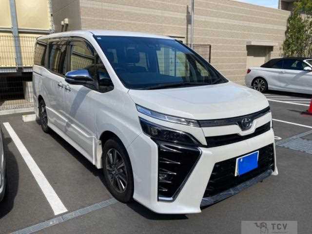 2021 Toyota Voxy