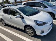 2013 Toyota AQUA