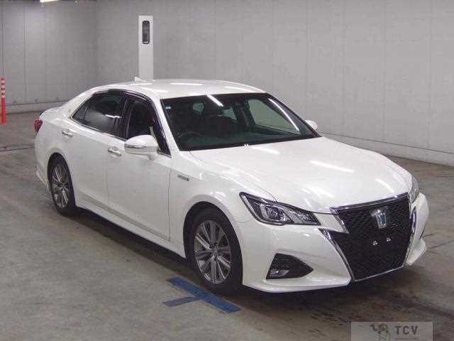 2017 Toyota Crown Hybrid