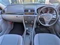 2005 Mazda Axela