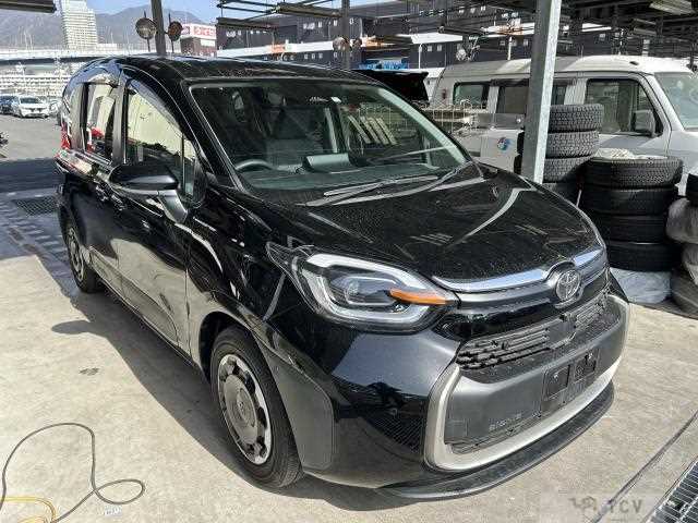 2022 Toyota Sienta